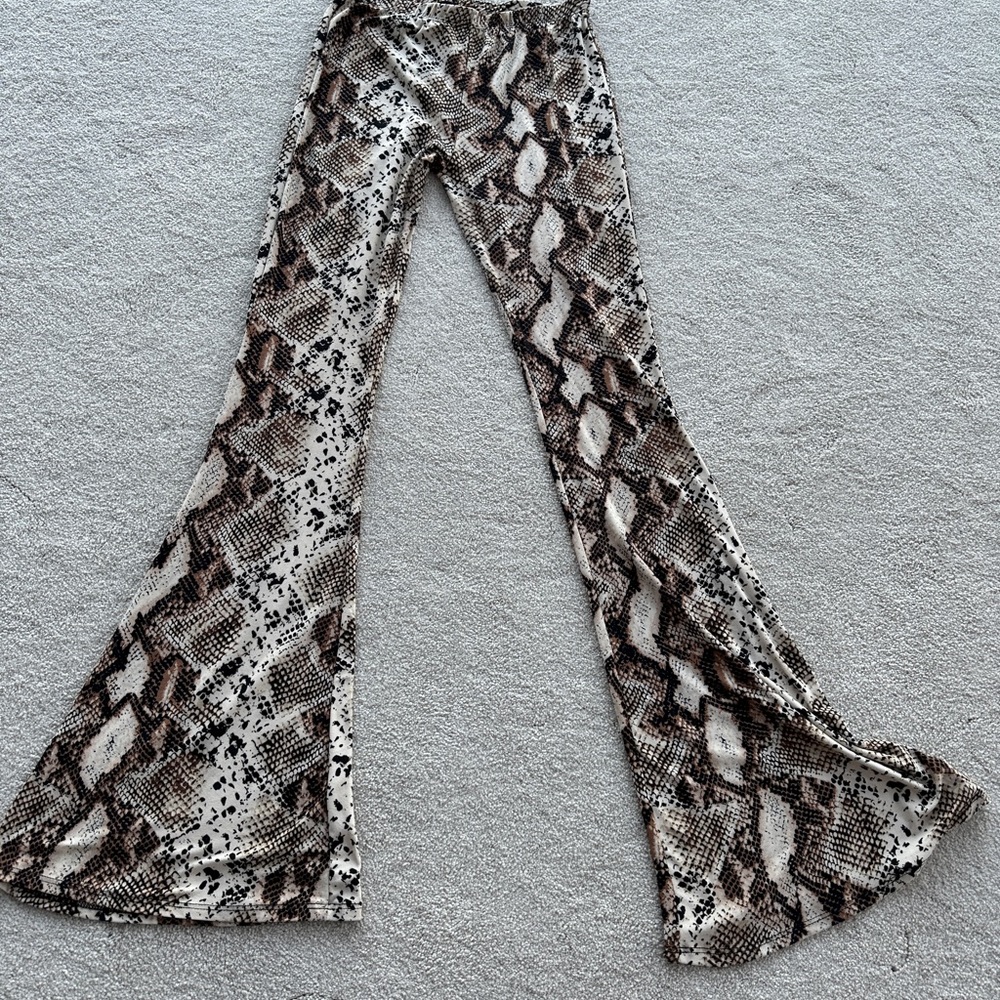 BELLA LUCA snake print bell bottoms